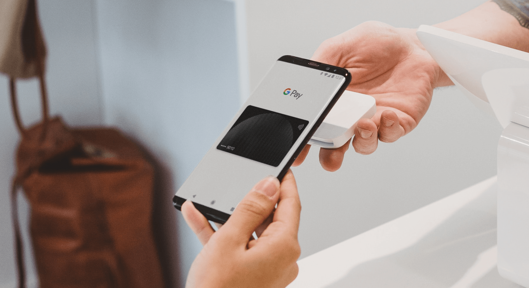 Contactless NFC loyalty cards